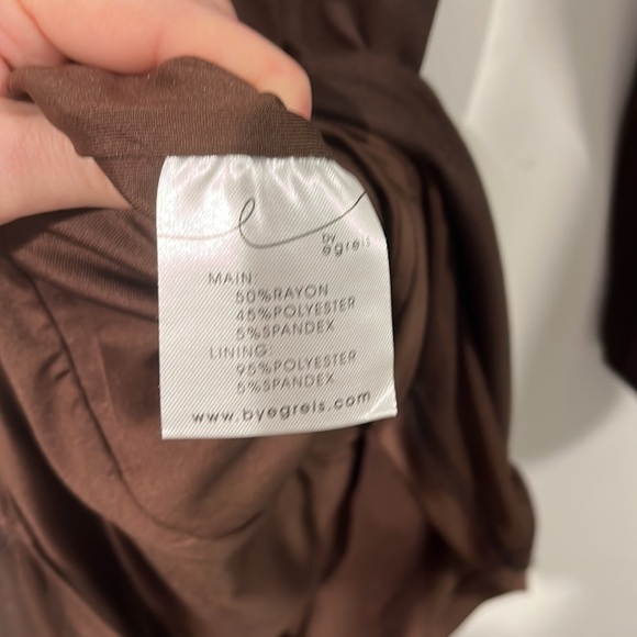 ⚡️ By Egreis brown long sleeve bodycon midi dress - size medium - Picture 9 of 11